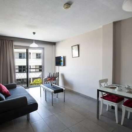 You Will Love This Luxury 1 Bedroom Holiday In With Private Pool, 1326