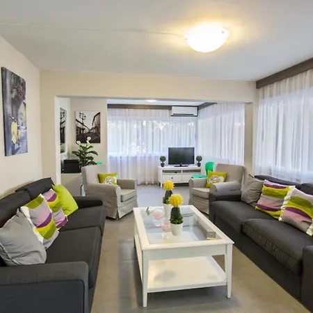 You Will Love This Luxury 1 Bedroom Holiday In With Private Pool, 1326 *
