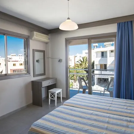 You Will Love This Luxury 1 Bedroom Holiday In With Private Pool, 1326